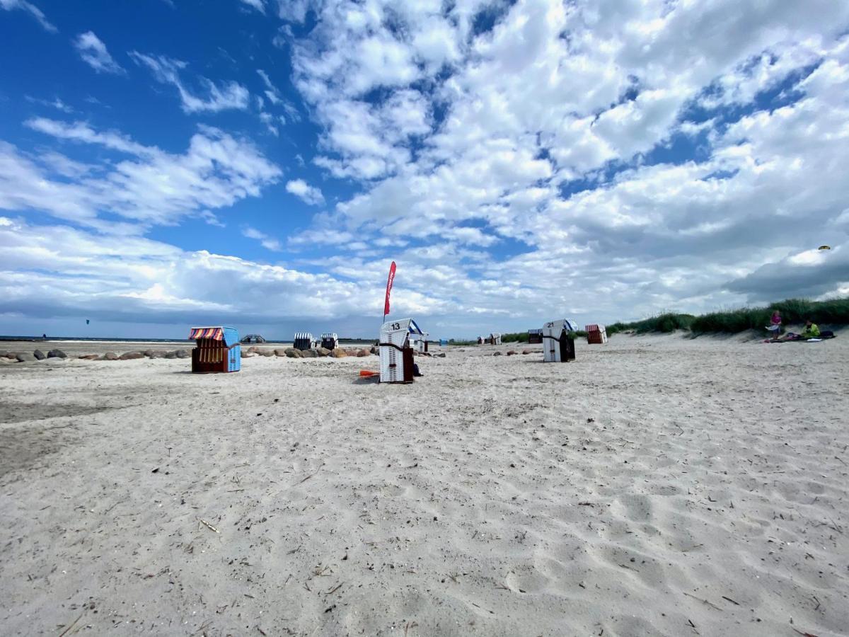 Stylische Ferienwohnung Top Lage Am Hafen, Strand Und Meer Wendtorf Buitenkant foto